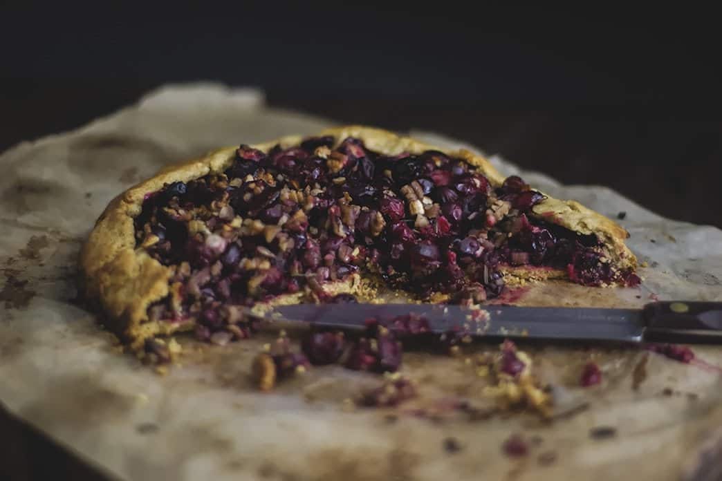 cranberry 'n pecan (agave) galette | gnom-gnom.com